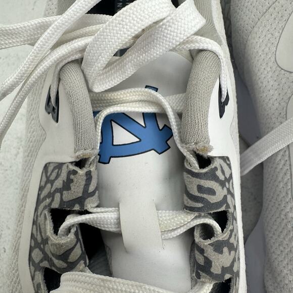 Nike Air Jordan Zoom Tenacity 88 UNC Tar Heels NCAA White Men\'s Size 11.5